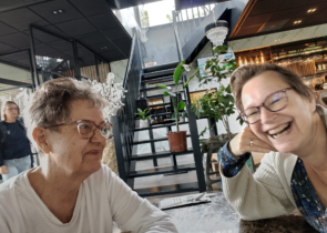 Blog Hoe een verkoper mijn schoonmoeder liet stralen. van Dorothee Beens