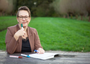 Blog Jouw kennis en inzichten inspireren straks precies diegene die het nodig heeft. van Dorothee Beens